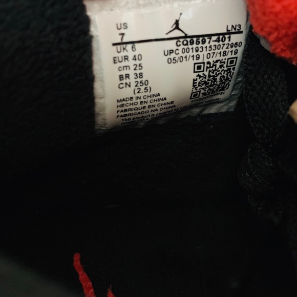 AIR JORDAN RETRO 4 “WINTER”2019 - Picture 6 of 7